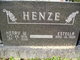  Henry William Henze