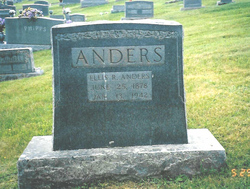 Ellis R Anders 