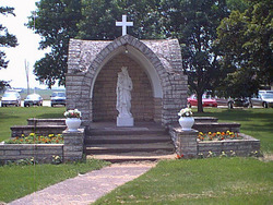St. Ann's Guild World War II Monument 