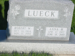 Anna M <I>Bucholtz</I> Lueck 