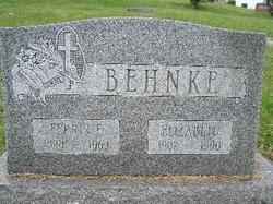 Elizabeth Behnke 