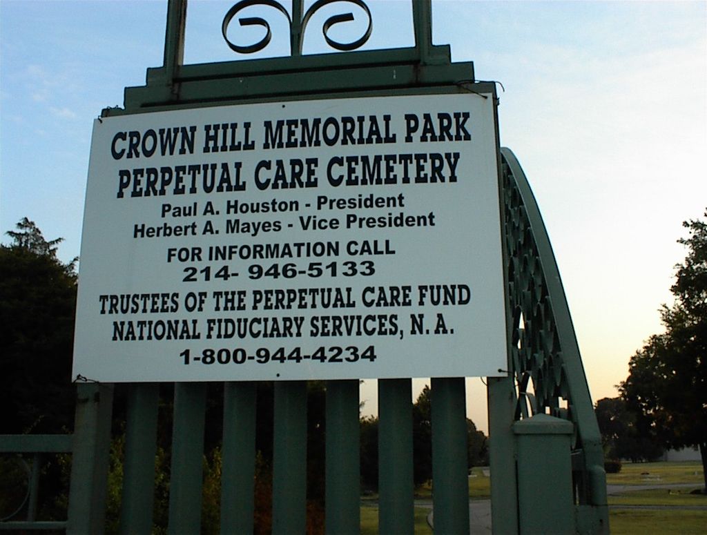 Crown Hill Memorial Park