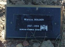 Wanda Mae <I>Laird</I> Holden 