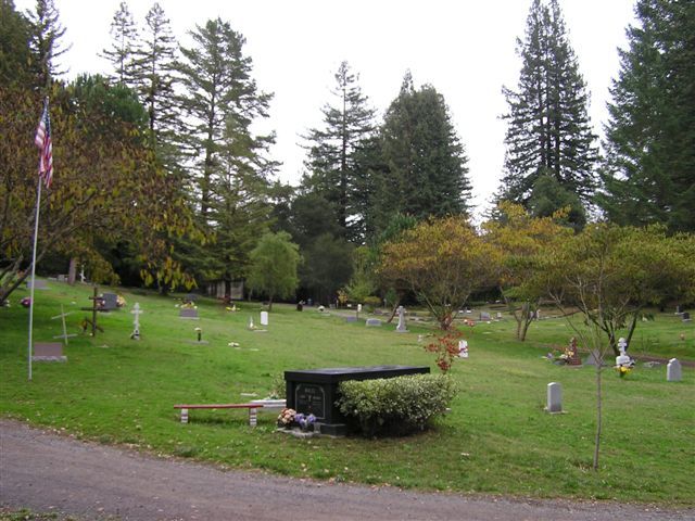Redwood Memorial Gardens