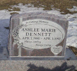 Ashlee Marie Dennett 
