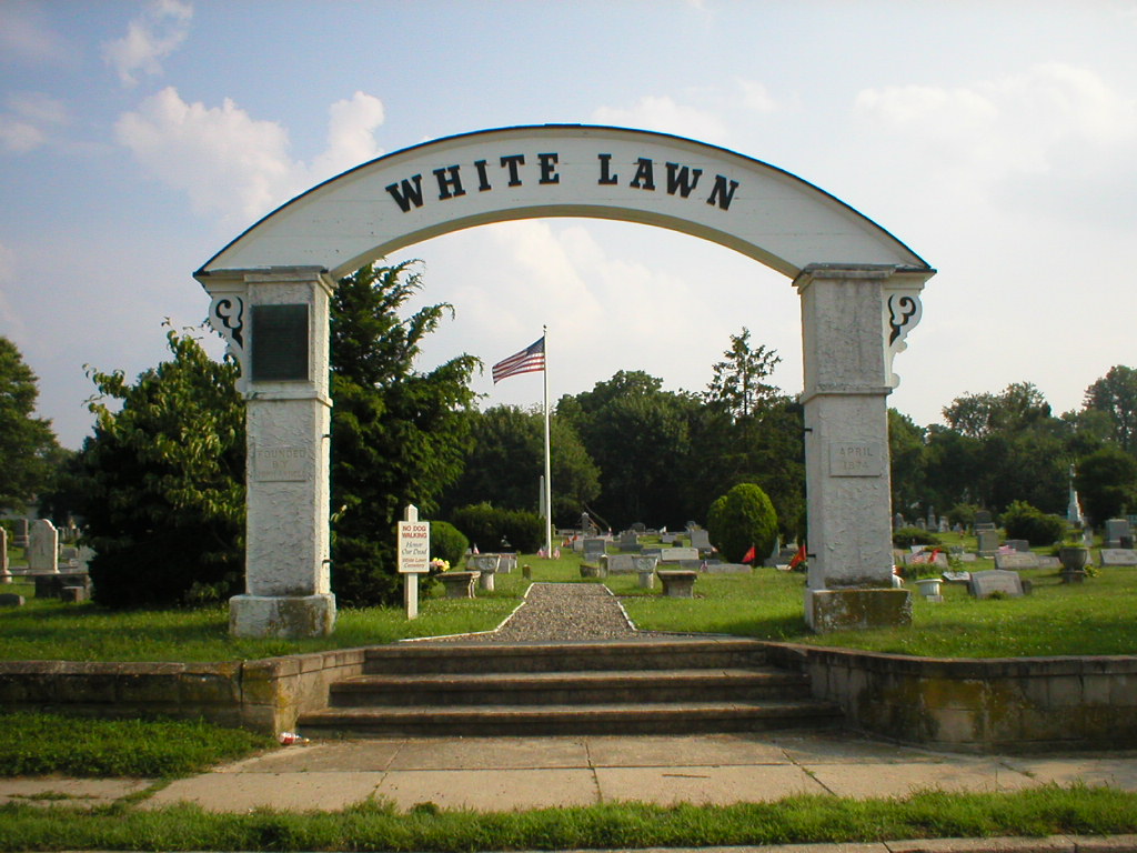 White Lawn Cemetery