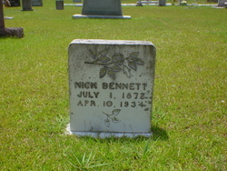 Nicholas Bennett 