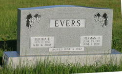 Bertha Emma Emelia <I>Helms</I> Evers 