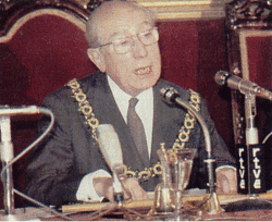Enrique Tierno Galván 