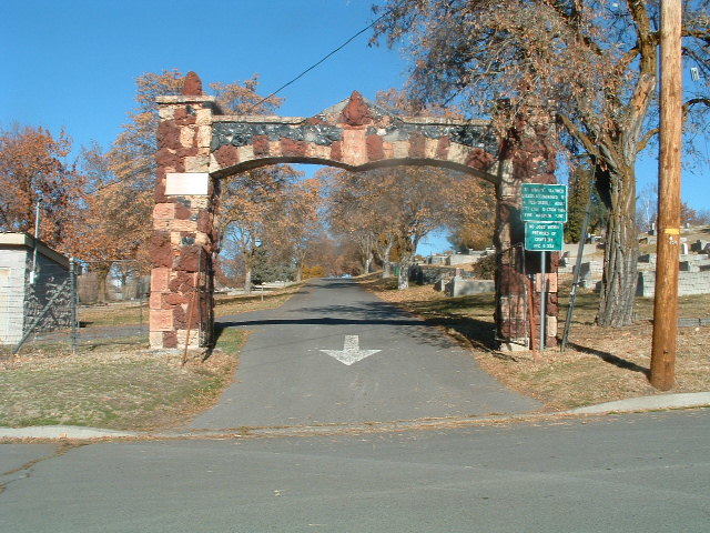 Linkville Pioneer Cemetery