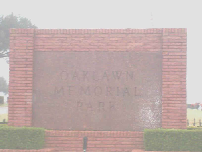 Oaklawn Memorial Park