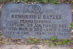 Capt Kenneth L Bayles 