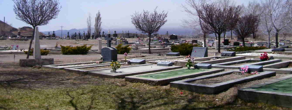 New Tonopah Cemetery