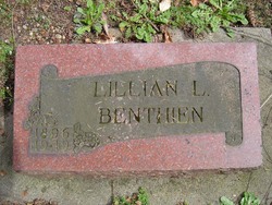 Lillian Lucille <I>Briffett</I> Benthien 