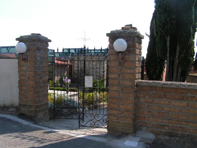 Carnaiola Cemetery