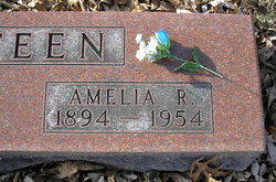 Amelia R <I>Hill</I> Steen 