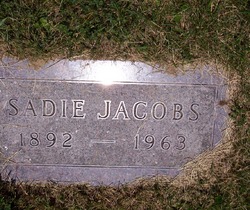 Sadie <I>Munrath</I> Jacobs 