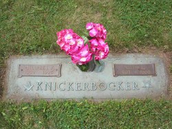 Ruth Esther <I>Tonkin</I> Knickerbocker 