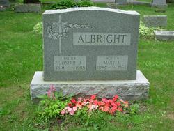 Mary Elizabeth <I>Barry</I> Albright 