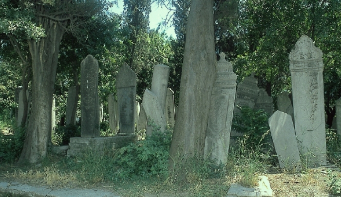 Karacaahmet Mezarlığı