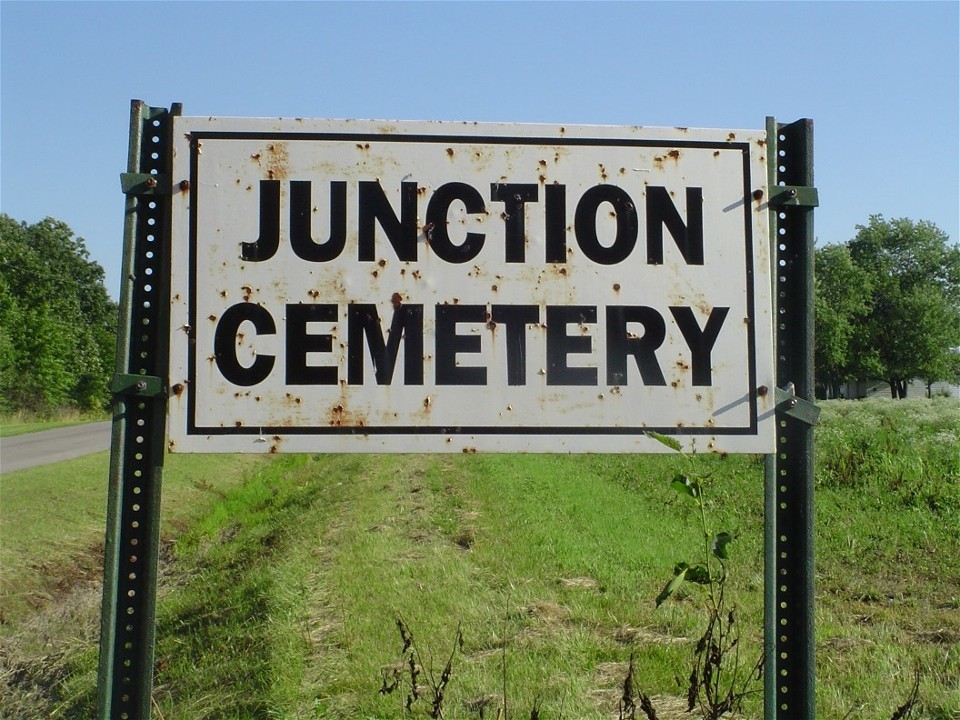 Junction Cemetery