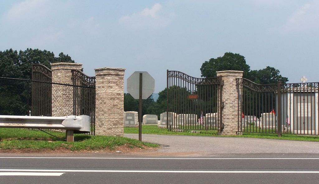 Saint Bernard Cemetery and Mausoleum