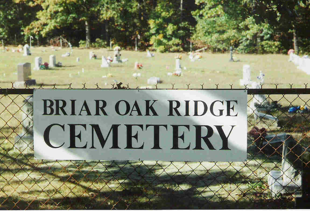 Briar Oak Ridge Cemetery
