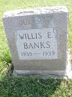Willis Eugene Banks 
