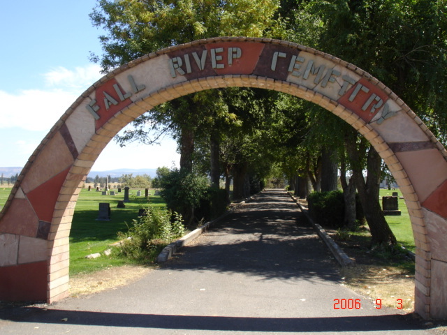 Fall River Cemetery