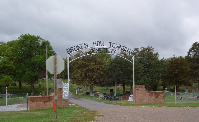 Broken Bow Cemetery