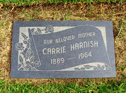 Martha Caroline “Carrie” <I>Holmes</I> Harnish 