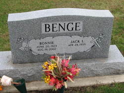 Bonnie Belle <I>Bogan</I> Benge 
