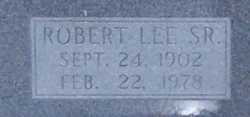 Robert L Smith Sr.