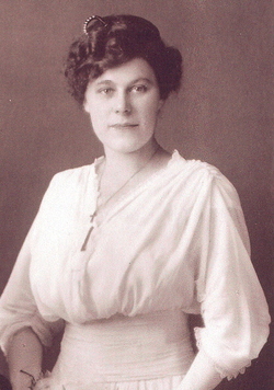 Pauline Henrietta <I>Kadlovec</I> Brooks 