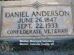 Daniel Anderson Finger 