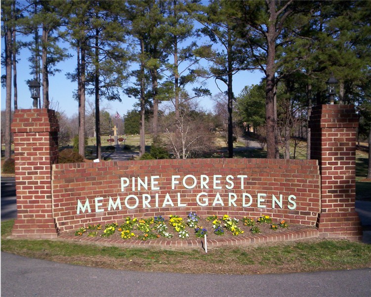 Pine Forest Memorial Gardens