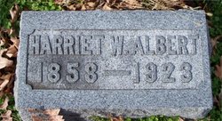 Harriet Whiting “Hattie” <I>Green</I> Albert 
