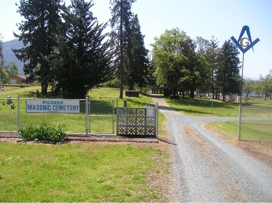 Grants Pass Masonic Pioneer Cemetery