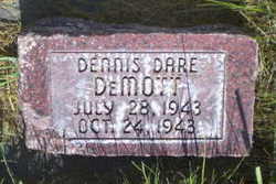 Dennis Dare DeMott 
