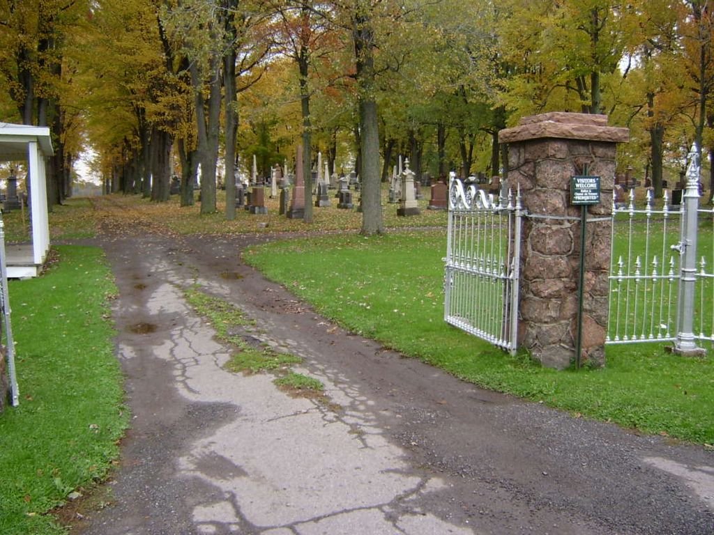 Huntingdon Protestant Cemetery