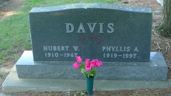 Phyllis Ann <I>Wells</I> Davis 