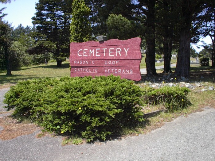Crescent City Cemetery