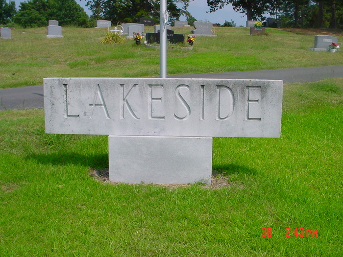 Lakeside Cemetery