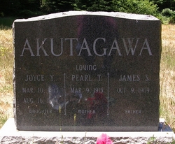 Joyce Y. Akutagawa 