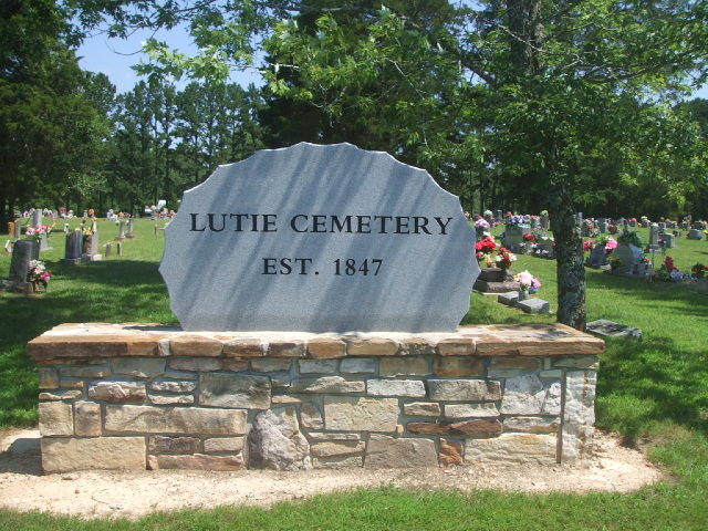 Lutie Cemetery