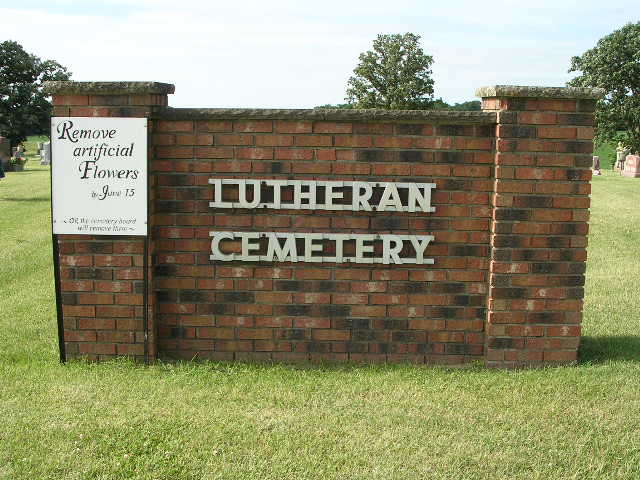 Central Freeborn Lutheran Cemetery
