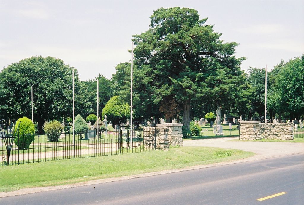 Lyons Municipal Cemetery