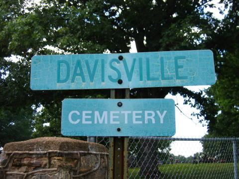 Davisville Cemetery