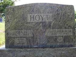 Dora H <I>Henry</I> Hoyt 