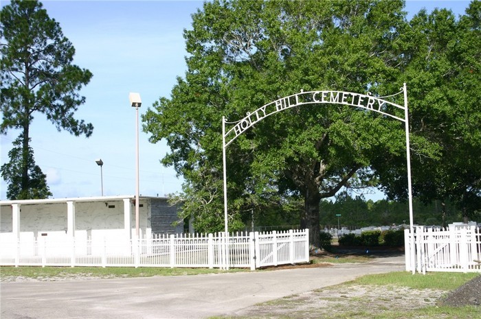 Holly Hill Cemetery